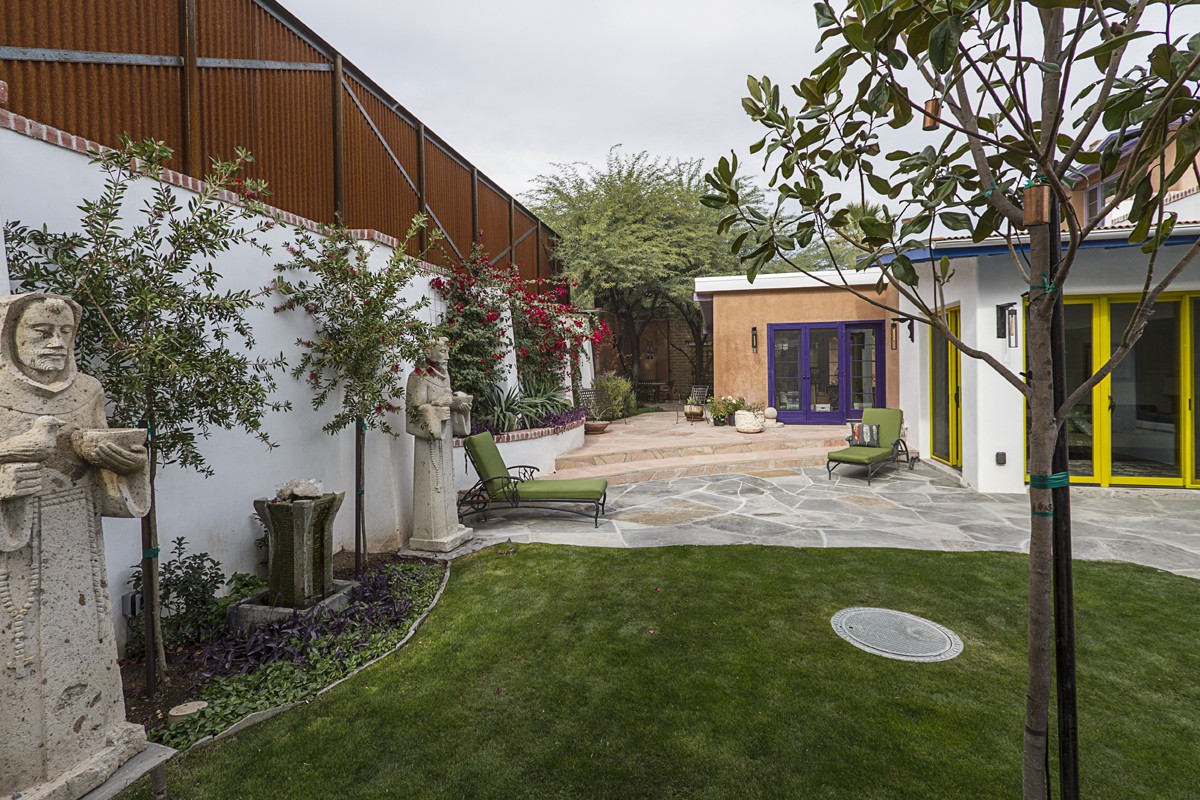 Exterior_134