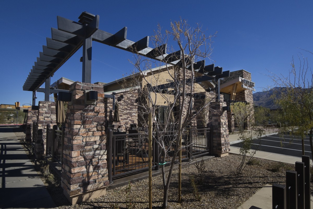 Exterior_137