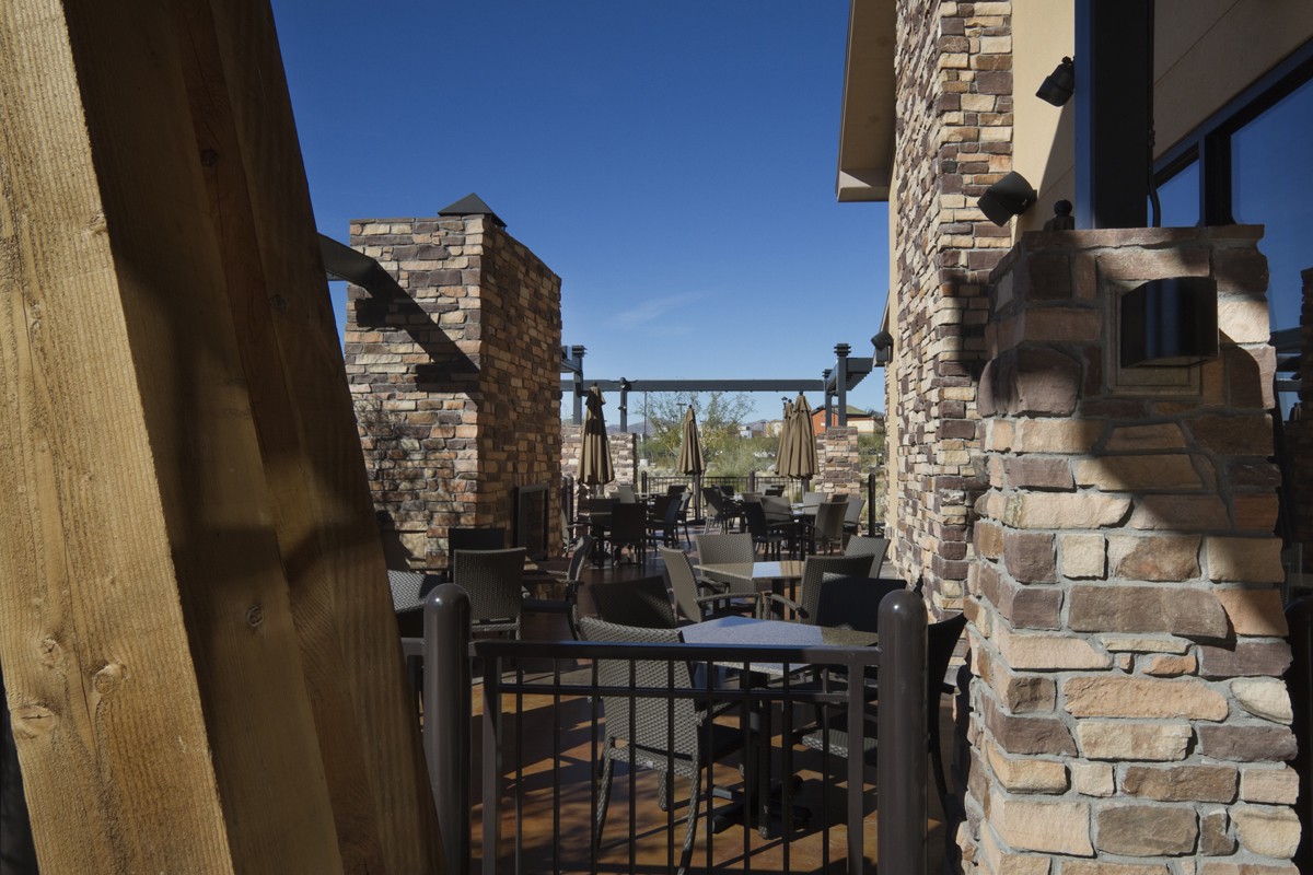 Exterior_140
